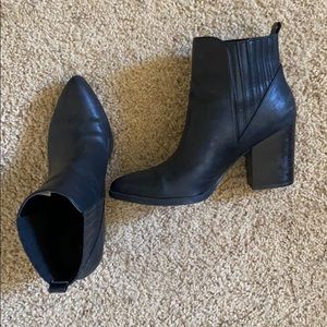 American Eagle leather booties